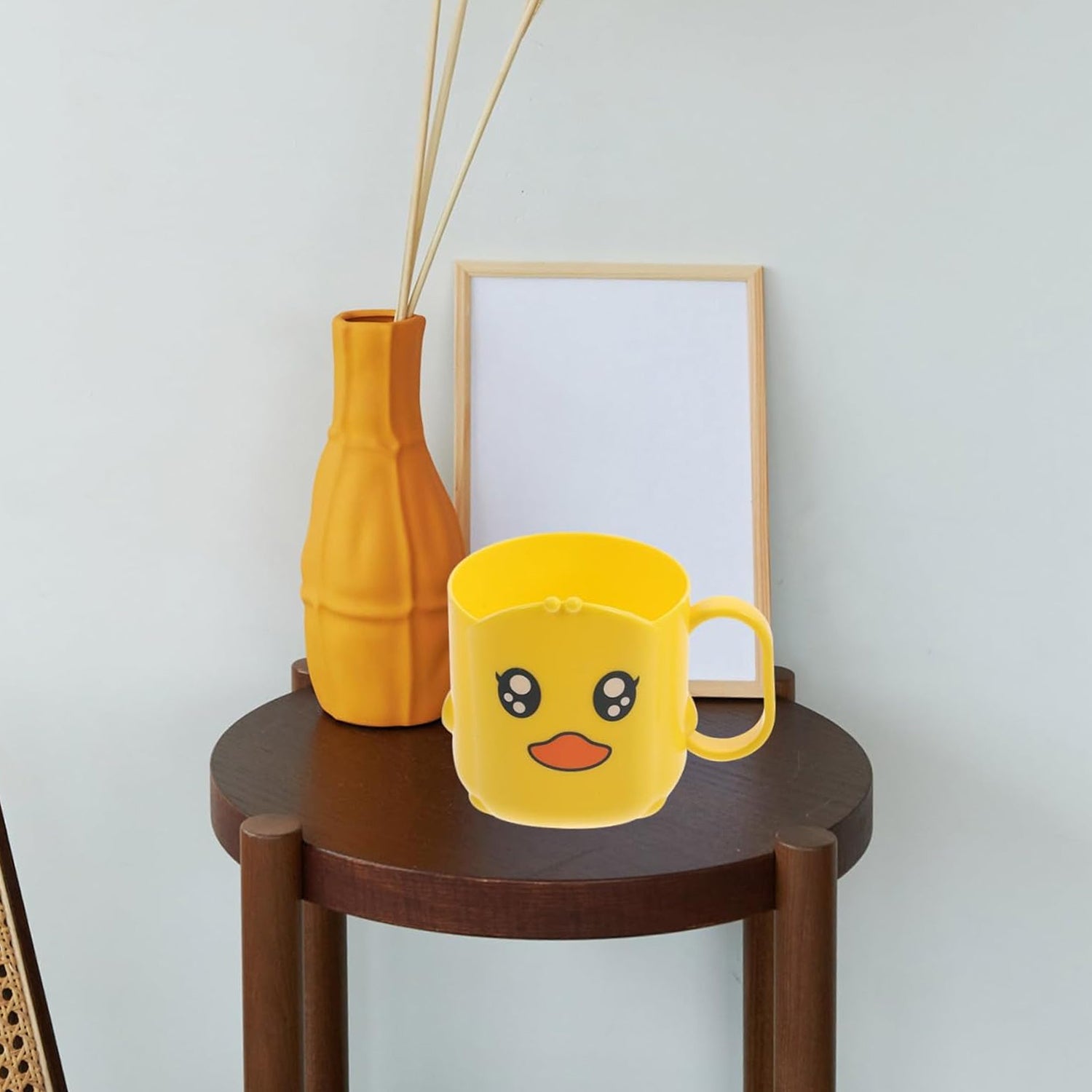 Multipurpose Cartoon Plastic Cup Toothbrush Cups (1 Pc) Multipurpose Cartoon Plastic Cup Toothbrush Cups (1 Pc)